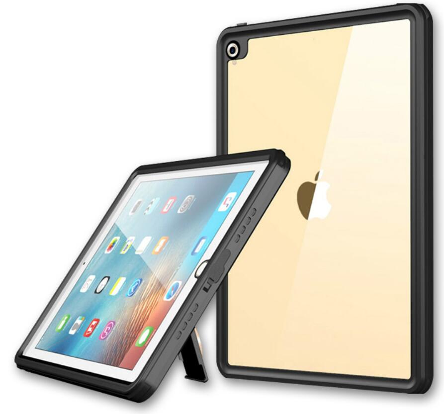 dot-clear-under-water-6-6ft-ipad-air-waterproof-cover_6