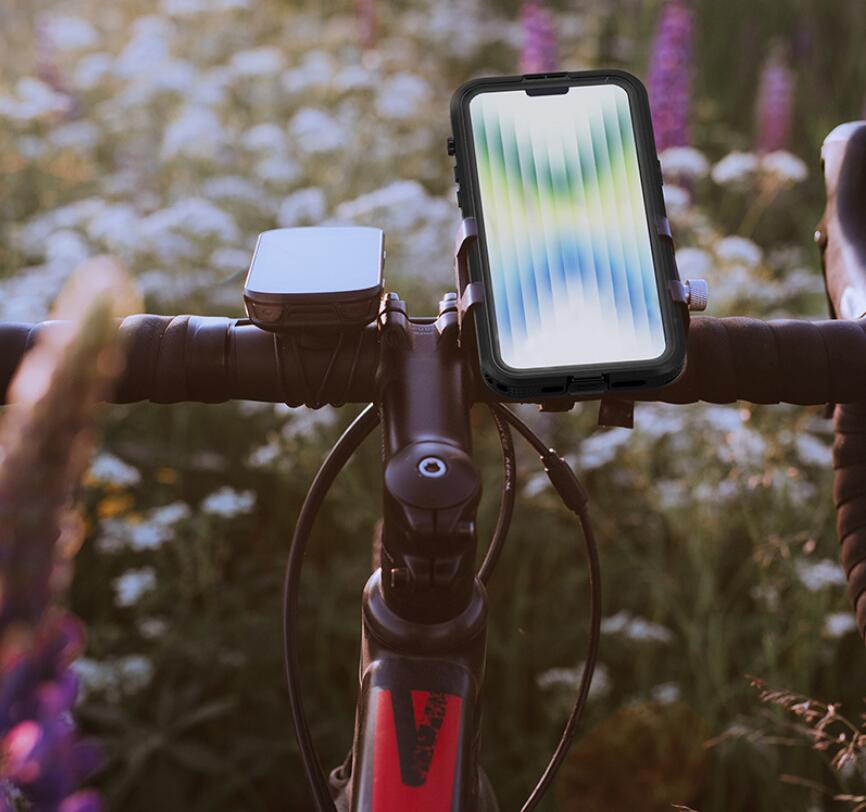 neo-splicing-clear-iphone-14-plus-waterproof-case_11