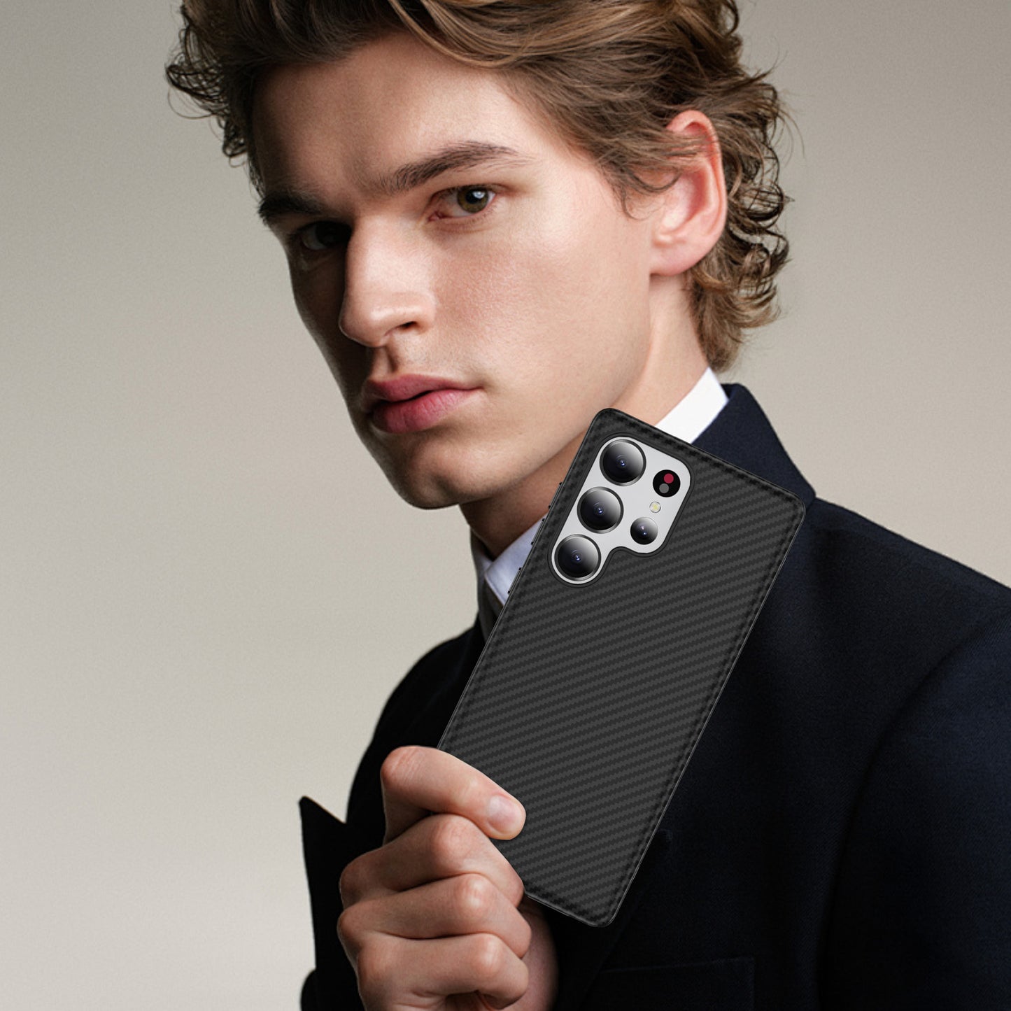 semi-transparent-frosted-magsafe-galaxy-s24-ultra-carbon-fiber-case_11