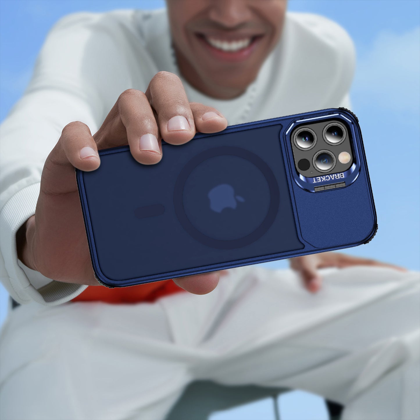 warframe-titanium-alloy-magsafe-iphone-12-pro-lens-stand-case_12