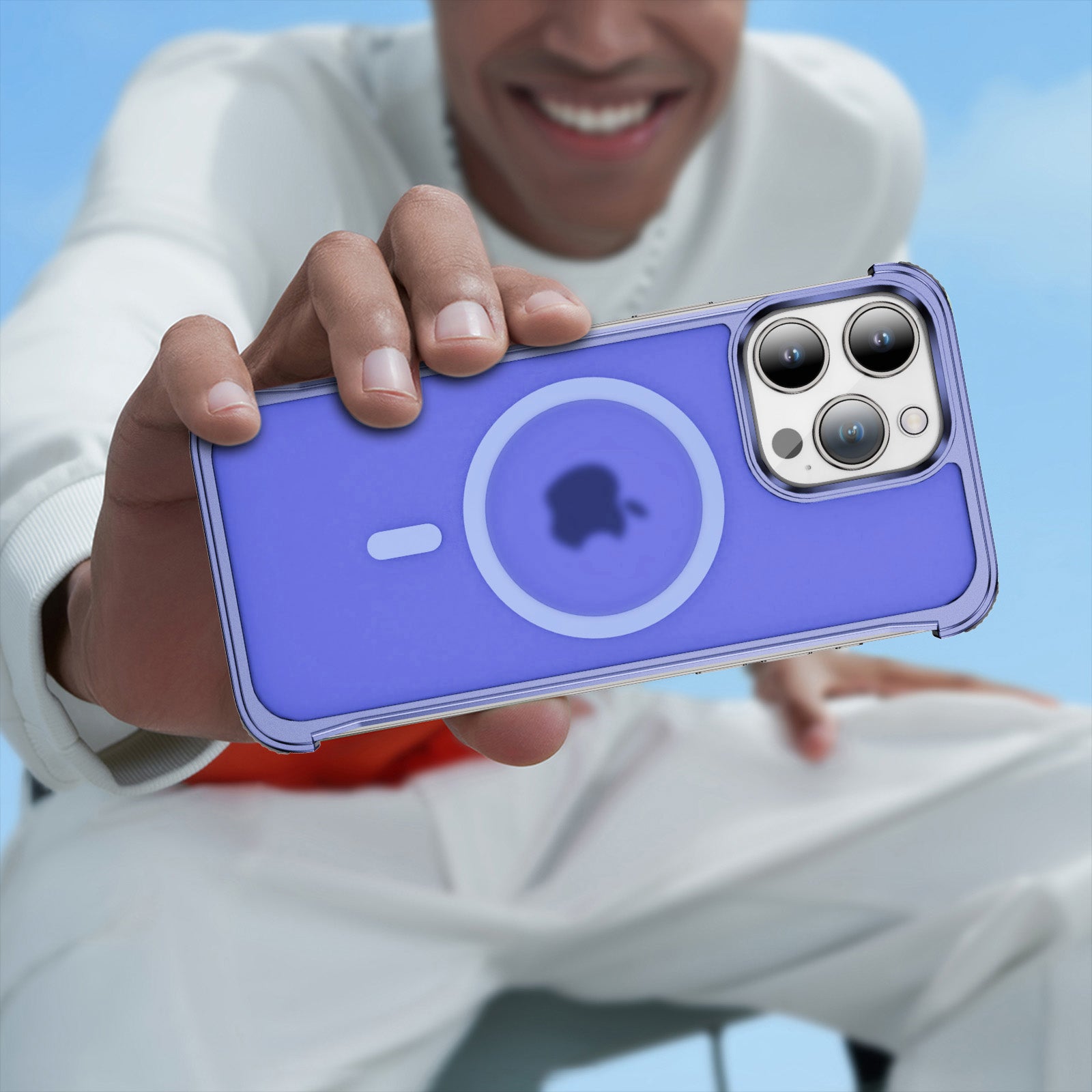 armor-titanium-alloy-frosting-iphone-15-pro-magsafe-case_7