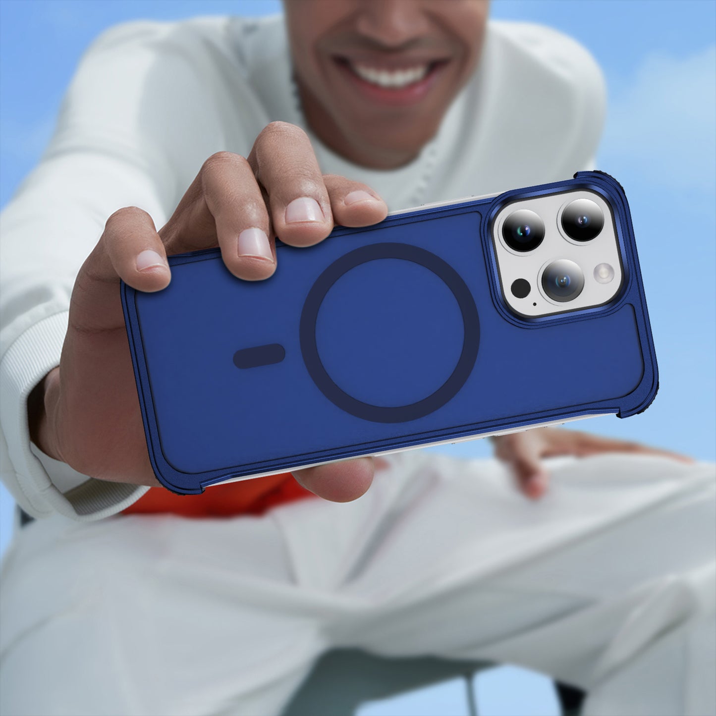 armor-titanium-alloy-frosting-iphone-16-pro-magsafe-case_10