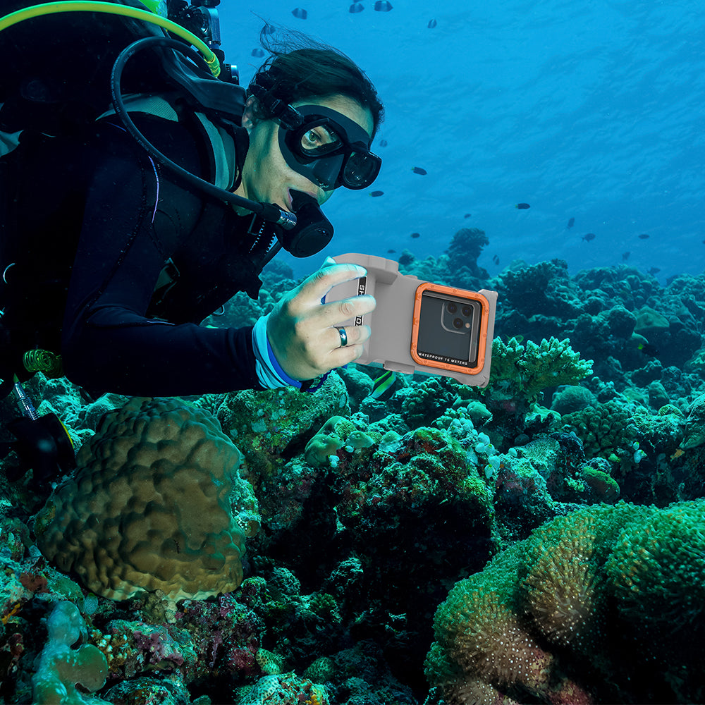 bluetooth-controller-waterproof-50ft-iphone-11-pro-max-diving-case_2