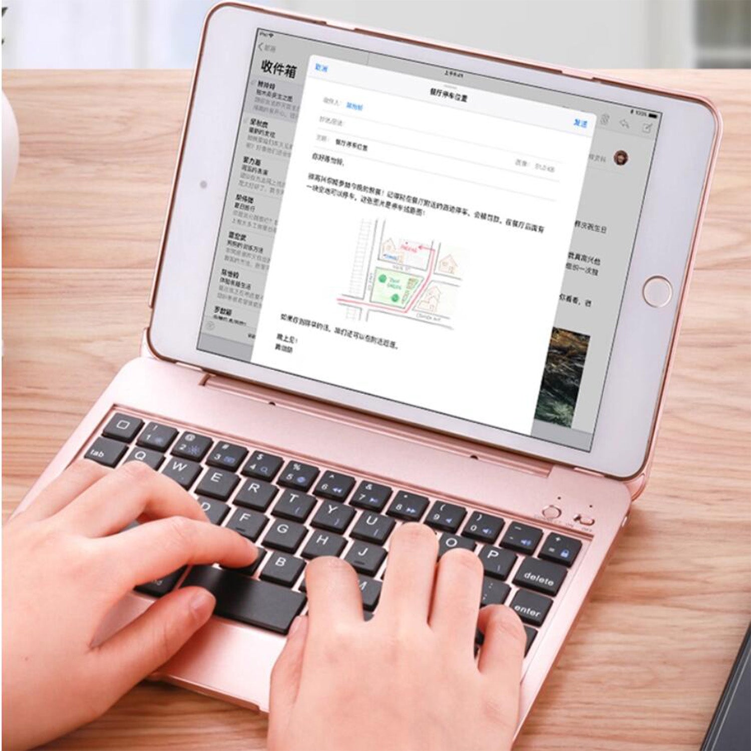 business-clamshell-book-stand-ipad-5-keyboard-case_5