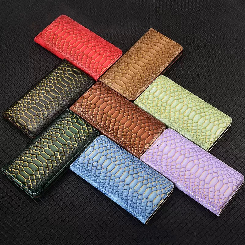 deluxe-natural-python-scales-iphone-17-pro-genuine-leather-case-10