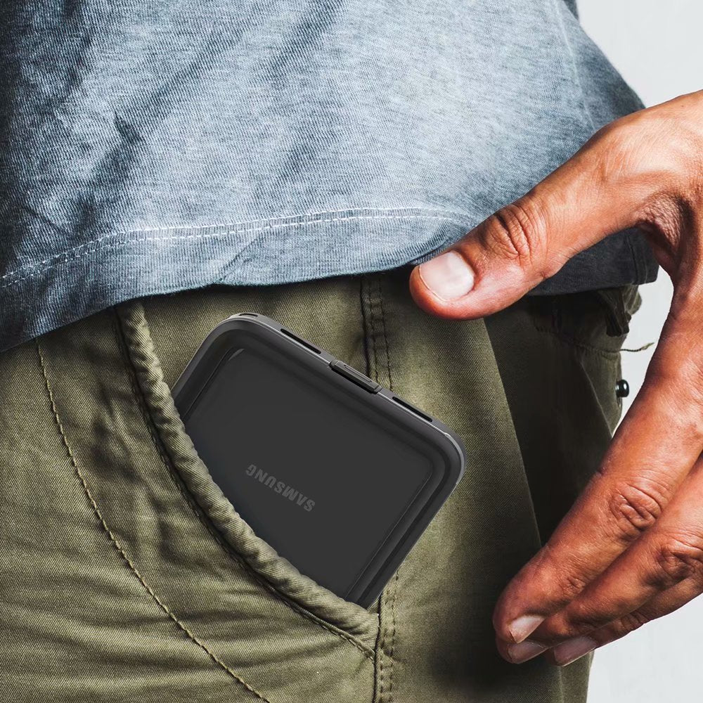 dot-clear-under-water-6-6ft-galaxy-s20-ultra-waterproof-cover_4