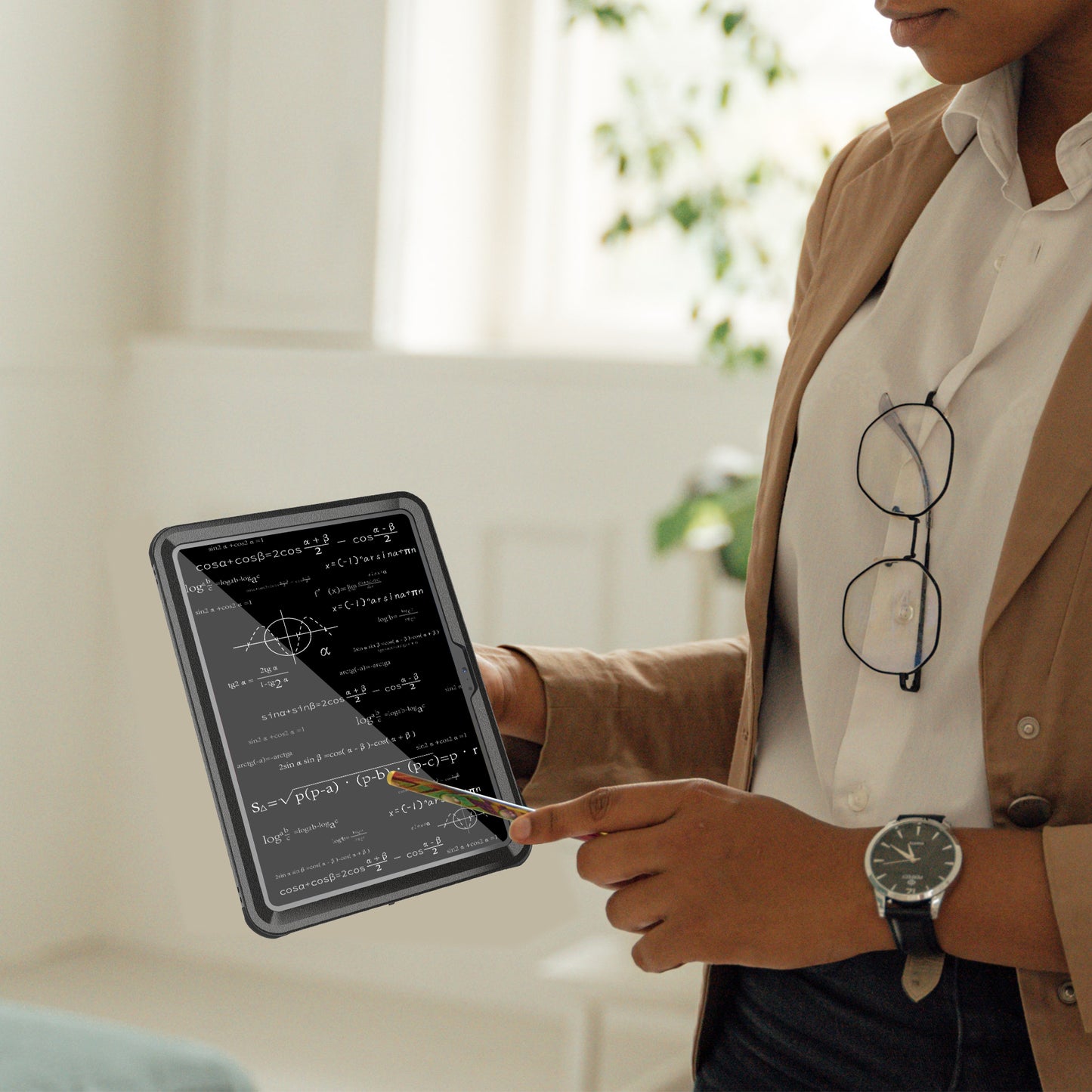 dot-clear-under-water-6-6ft-ipad-10-waterproof-cover_3