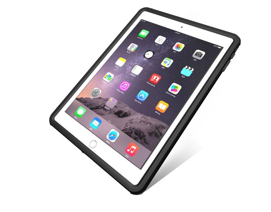 dot-clear-under-water-6-6ft-ipad-air-waterproof-cover_2