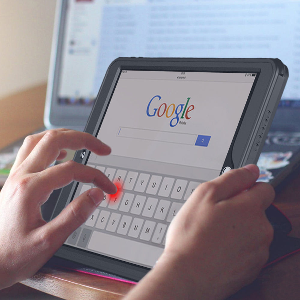 dot-clear-under-water-6-6ft-ipad-pro-10-5-waterproof-cover_6