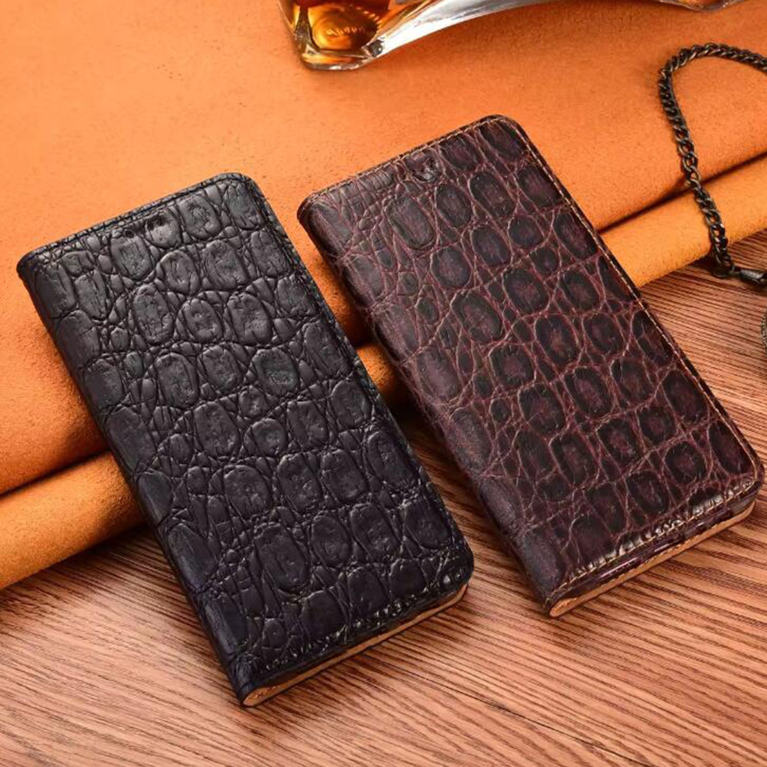 handcrafted-matte-alligator-iphone-17-genuine-leather-case-8