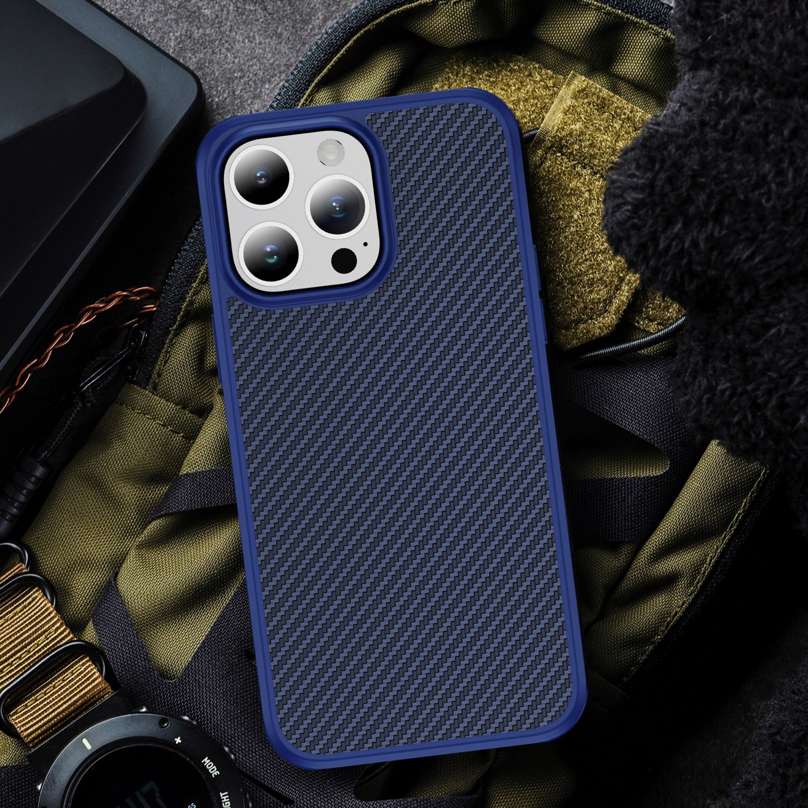 hawkeye-acrylic-tpu-combo-iphone-12-pro-max-carbon-fiber-case_13