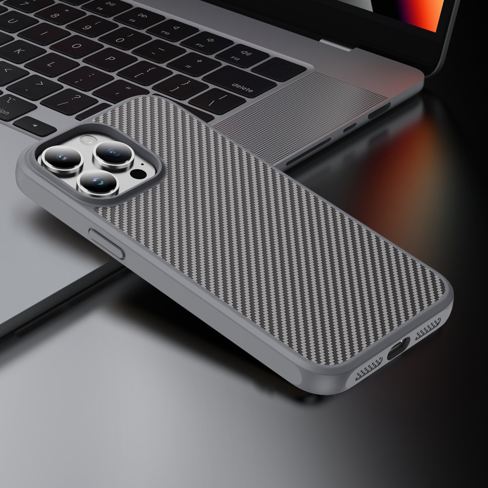 hawkeye-acrylic-tpu-combo-iphone-13-pro-carbon-fiber-case_11