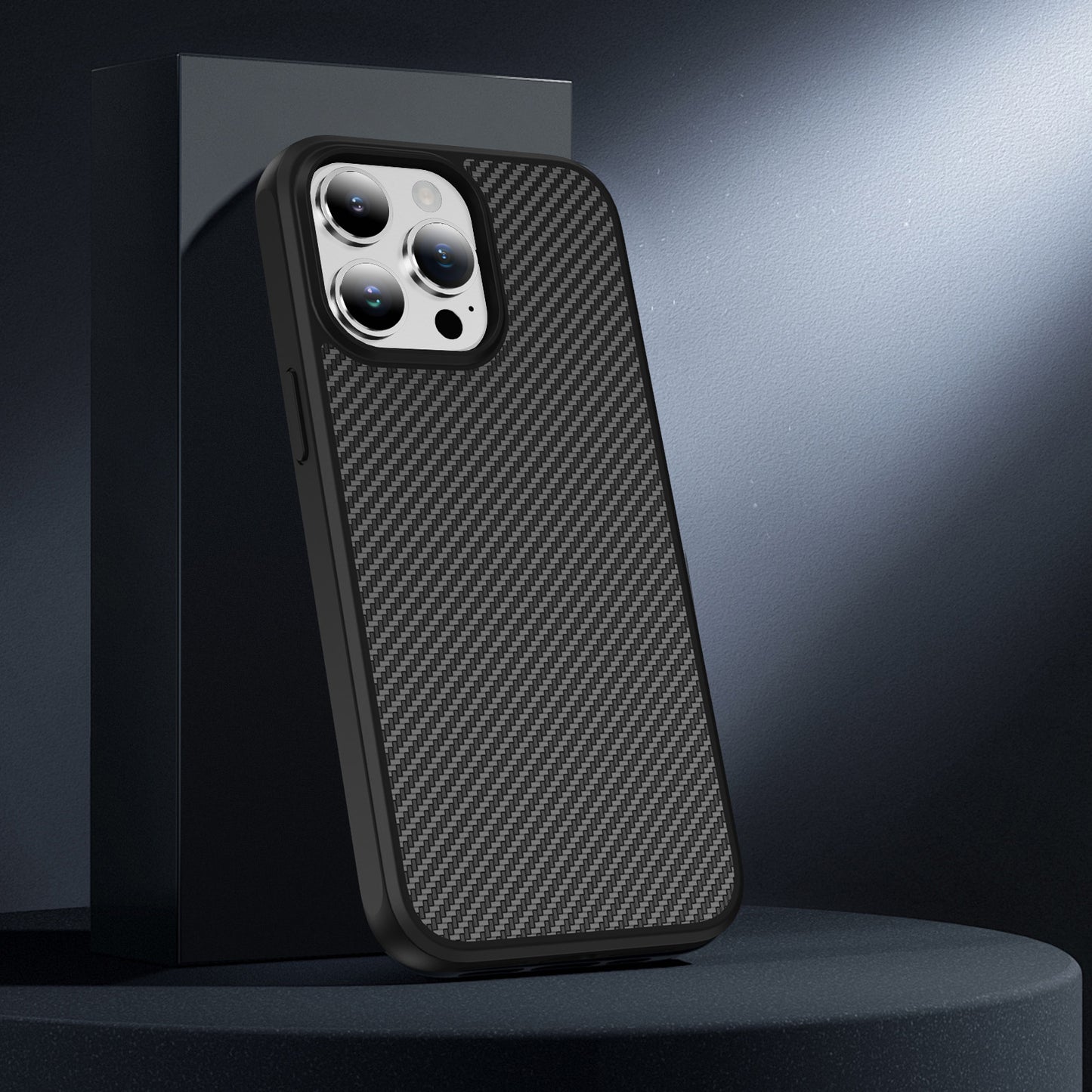 hawkeye-acrylic-tpu-combo-iphone-14-pro-carbon-fiber-case_10