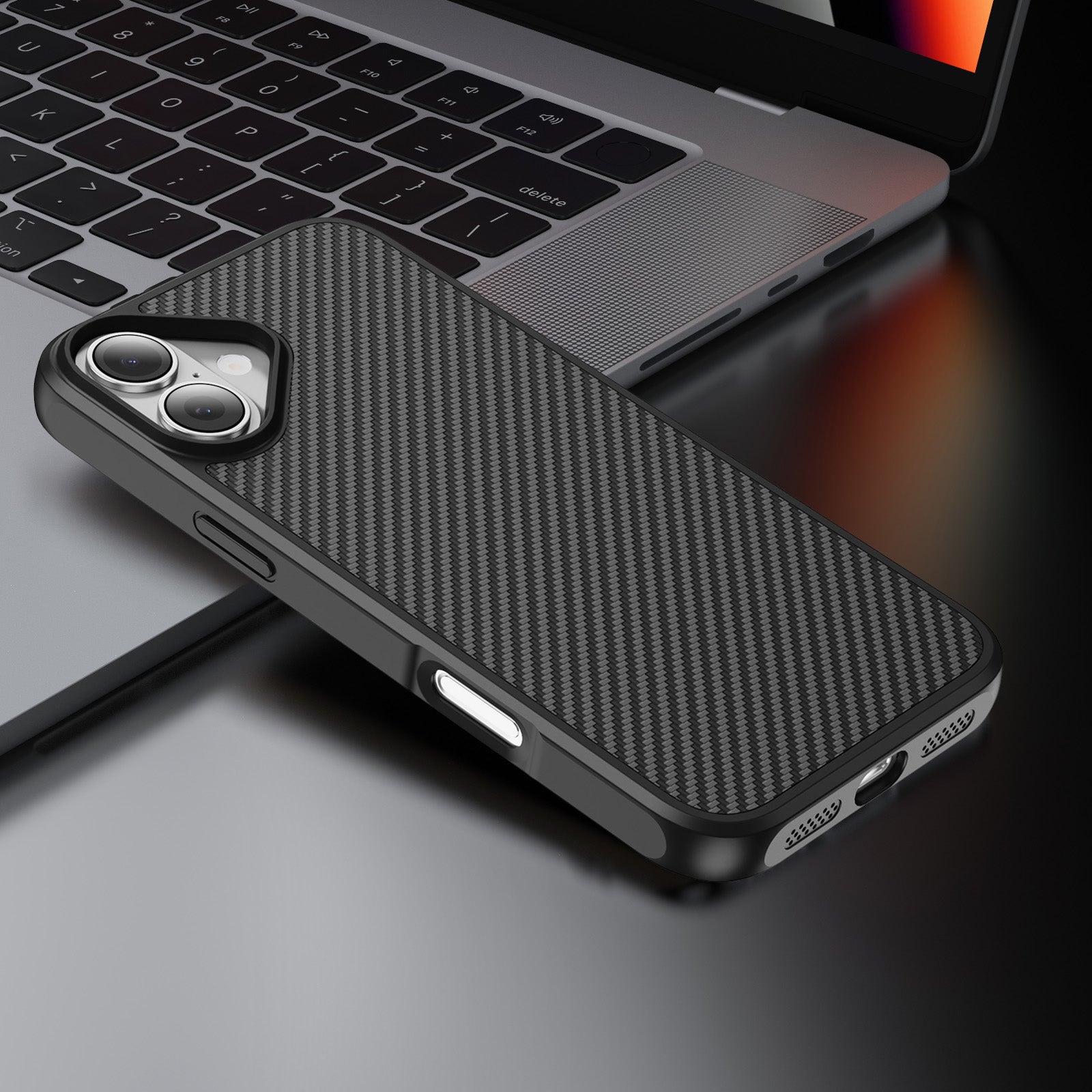 hawkeye-acrylic-tpu-combo-iphone-16-plus-carbon-fiber-case_11
