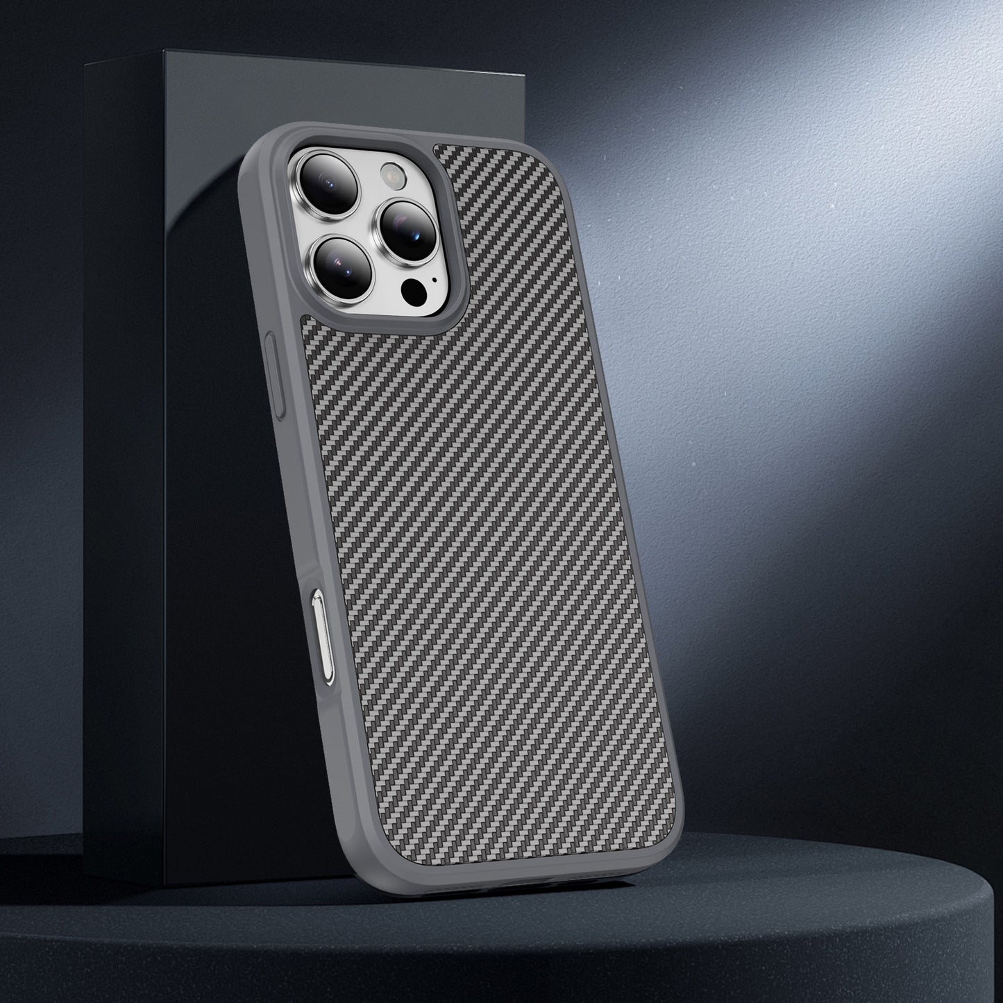 hawkeye-acrylic-tpu-combo-iphone-16-pro-carbon-fiber-case_9