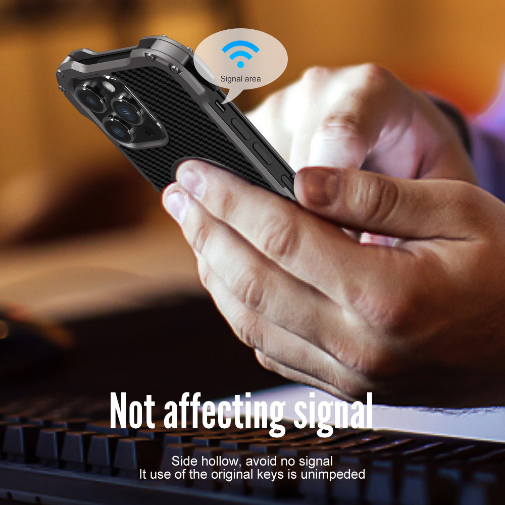 hollow-black-hole-carbon-fiber-iphone-15-pro-aluminum-case_11