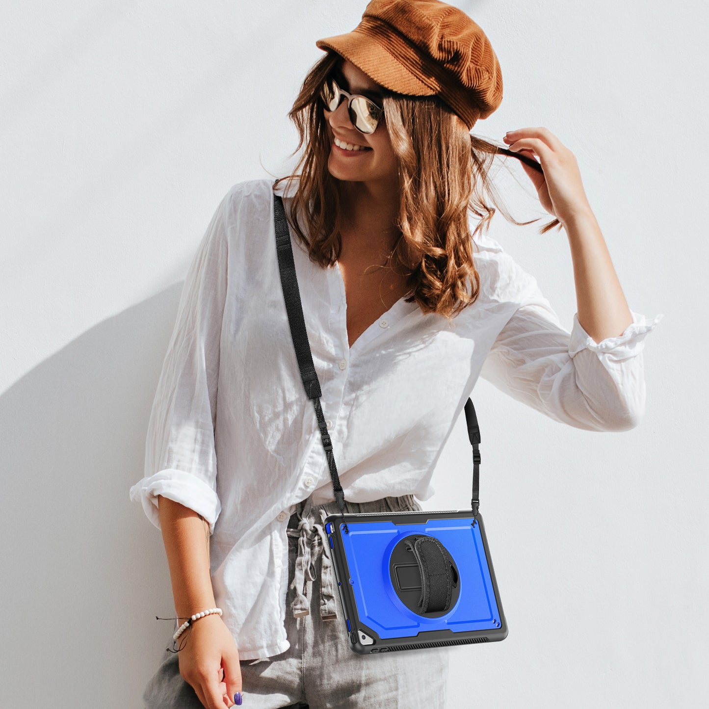 honeycomb-hand-holder-ipad-8-case-rotating-stand_5