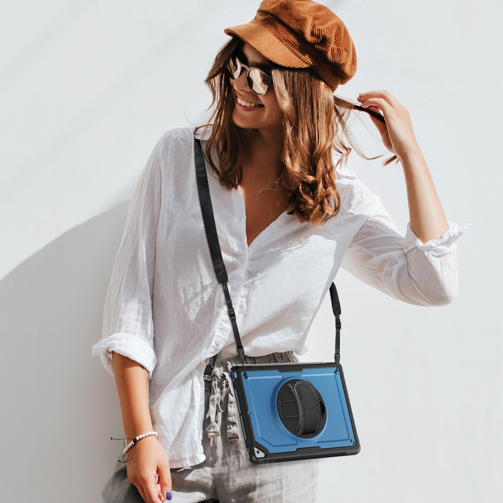 honeycomb-hand-holder-ipad-pro-10-5-case-rotating-stand_5