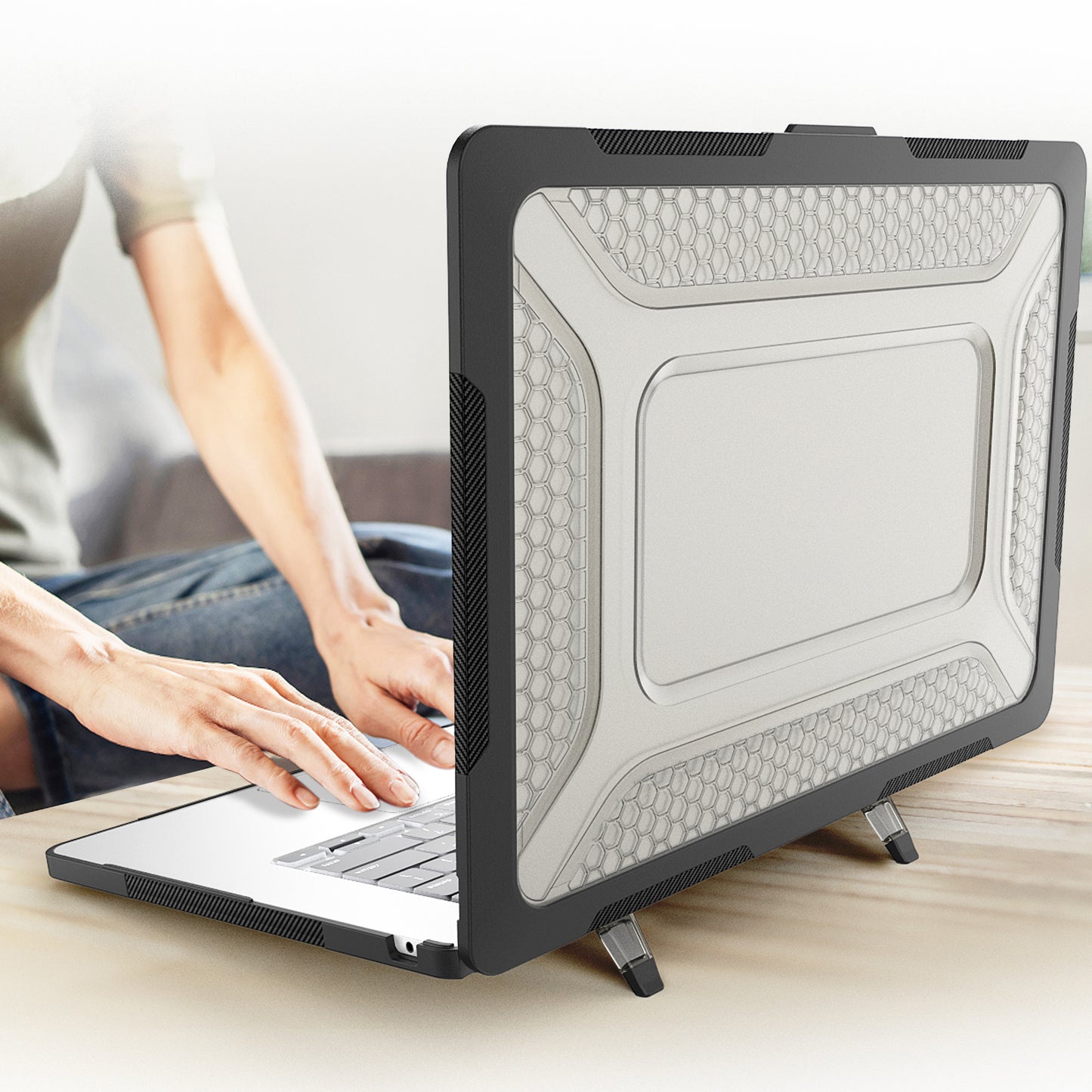 honeycomb-heat-dissipation-macbook-air-15-3-a2941-case-stand-foldable_8