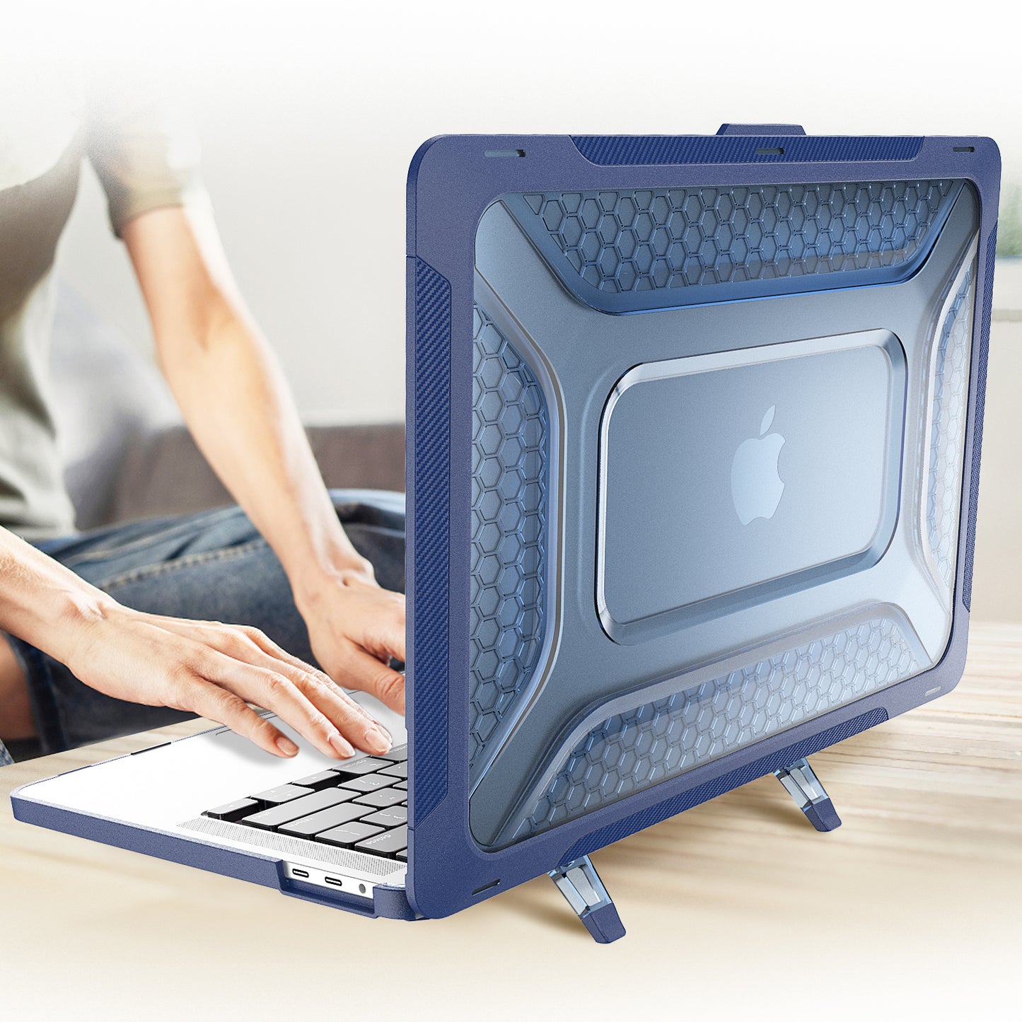 honeycomb-heat-dissipation-macbook-pro-13-3-a2338-case-stand-foldable_7