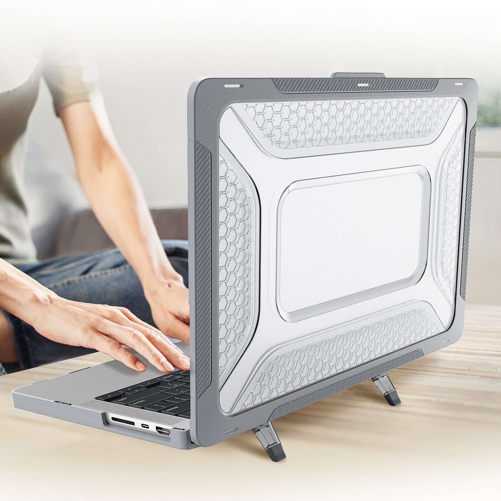 honeycomb-heat-dissipation-macbook-pro-14-2-a2779-case-stand-foldable_8