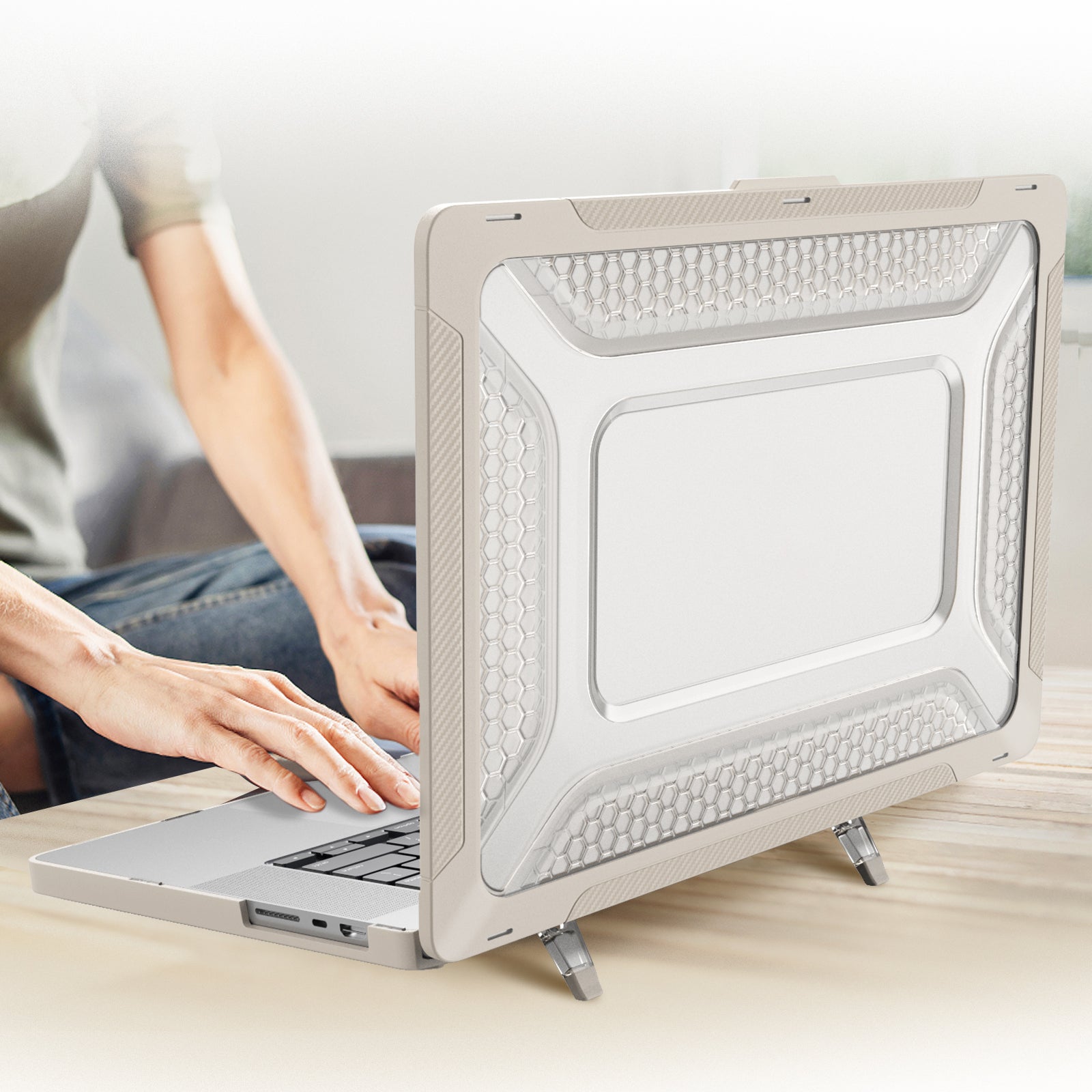 honeycomb-heat-dissipation-macbook-pro-16-a3404-case-stand-foldable_8