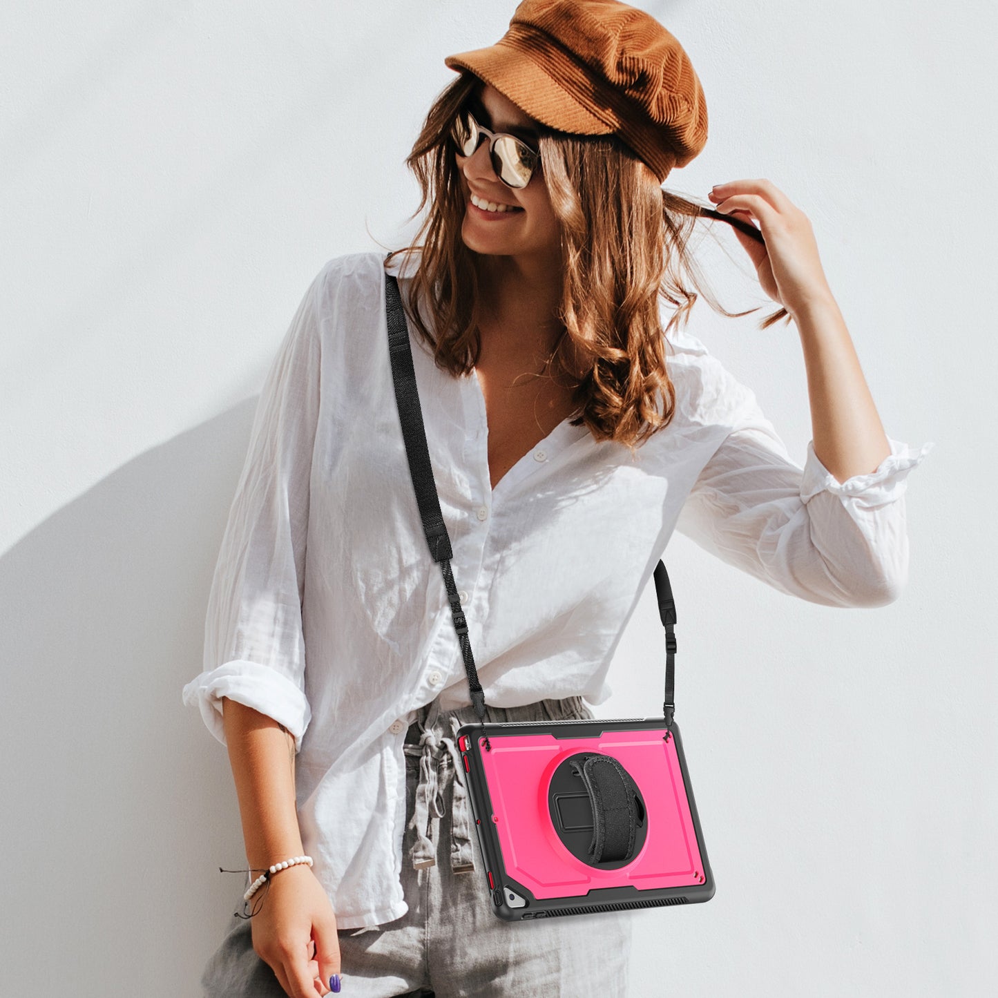 honeycomb-rotating-hidden-folding-stand-ipad-air-3-rugged-case_5