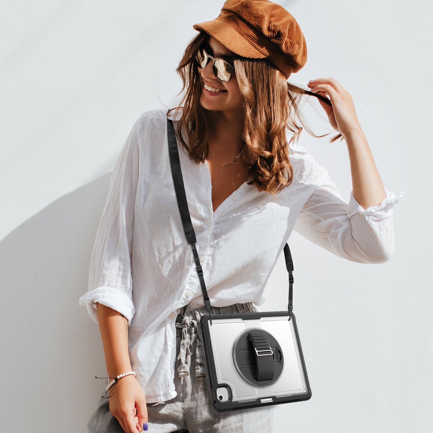 honeycomb-rotating-stand-ipad-air-13-2026-case-with-hand-strap_6