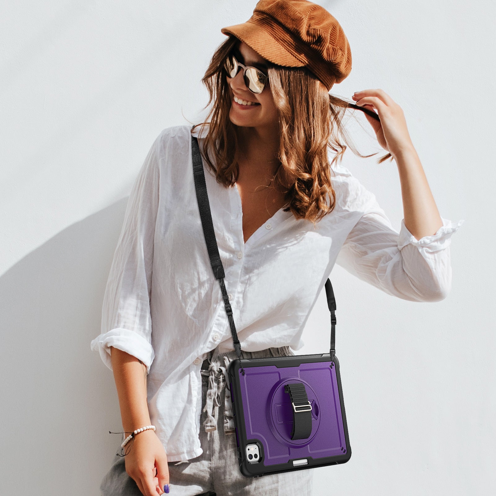 honeycomb-rotating-stand-ipad-pro-11-2024-case-with-hand-strap_5