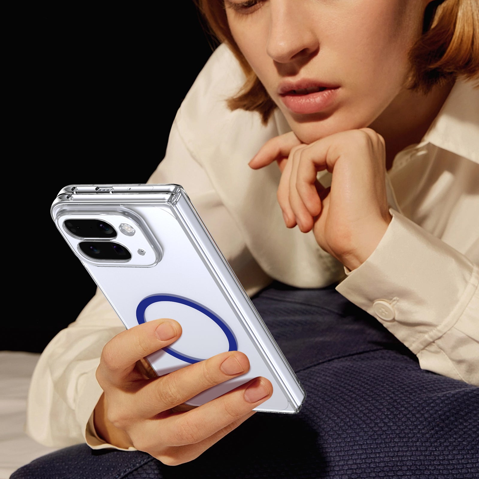 Ultramarinelife Ice Sense Magsafe Google Pixel 10 Pro Fold Case Transparent Hand Grip Watching