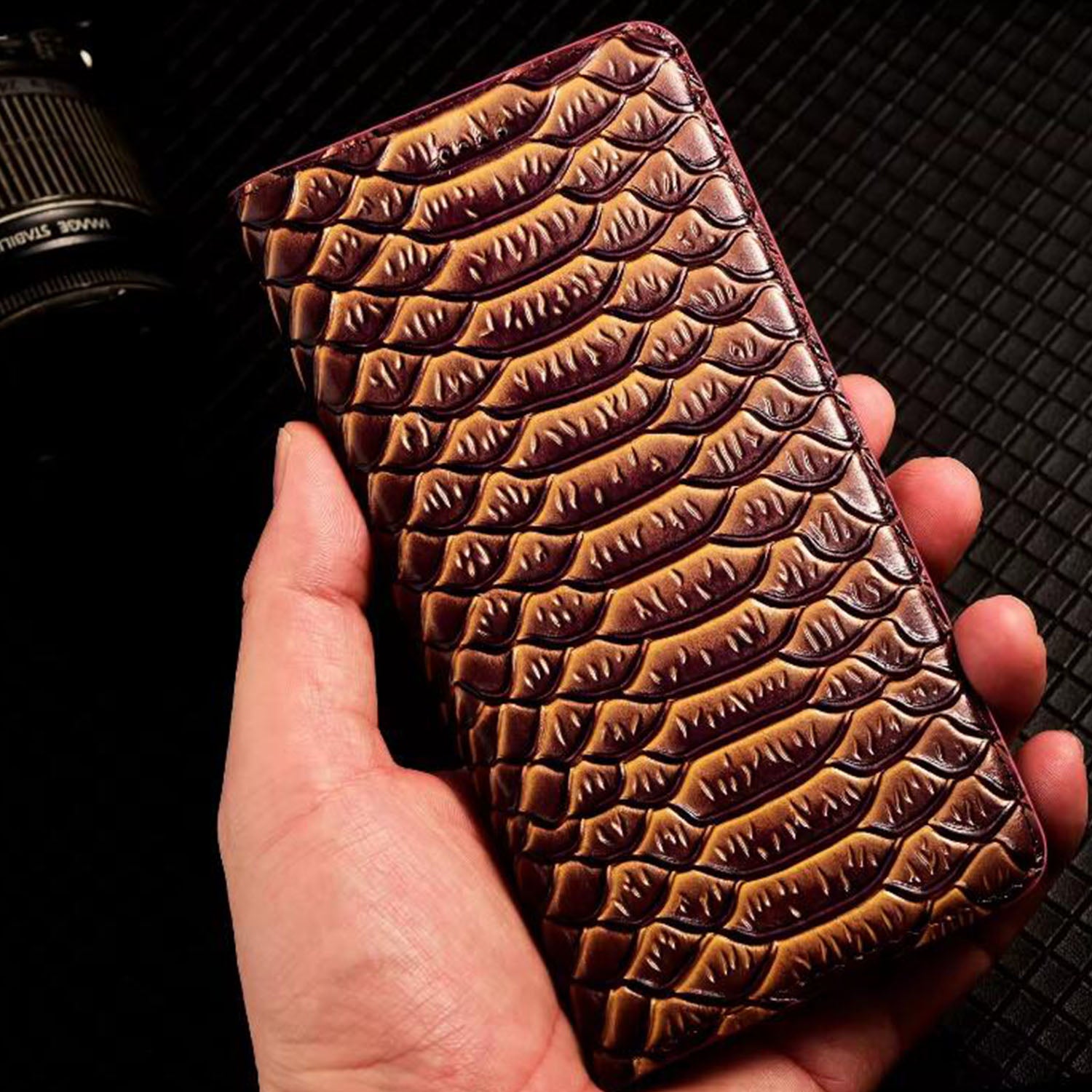 luxury-glossy-python-scales-iphone-17-genuine-leather-case-3