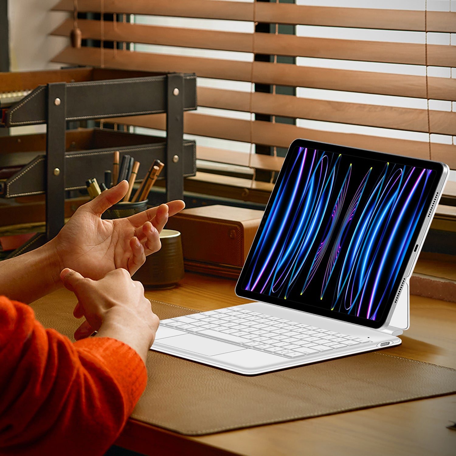 Magnetic Levitation iPad Pro 11 2020 Keyboard Case Full-Area Trackpad for Working