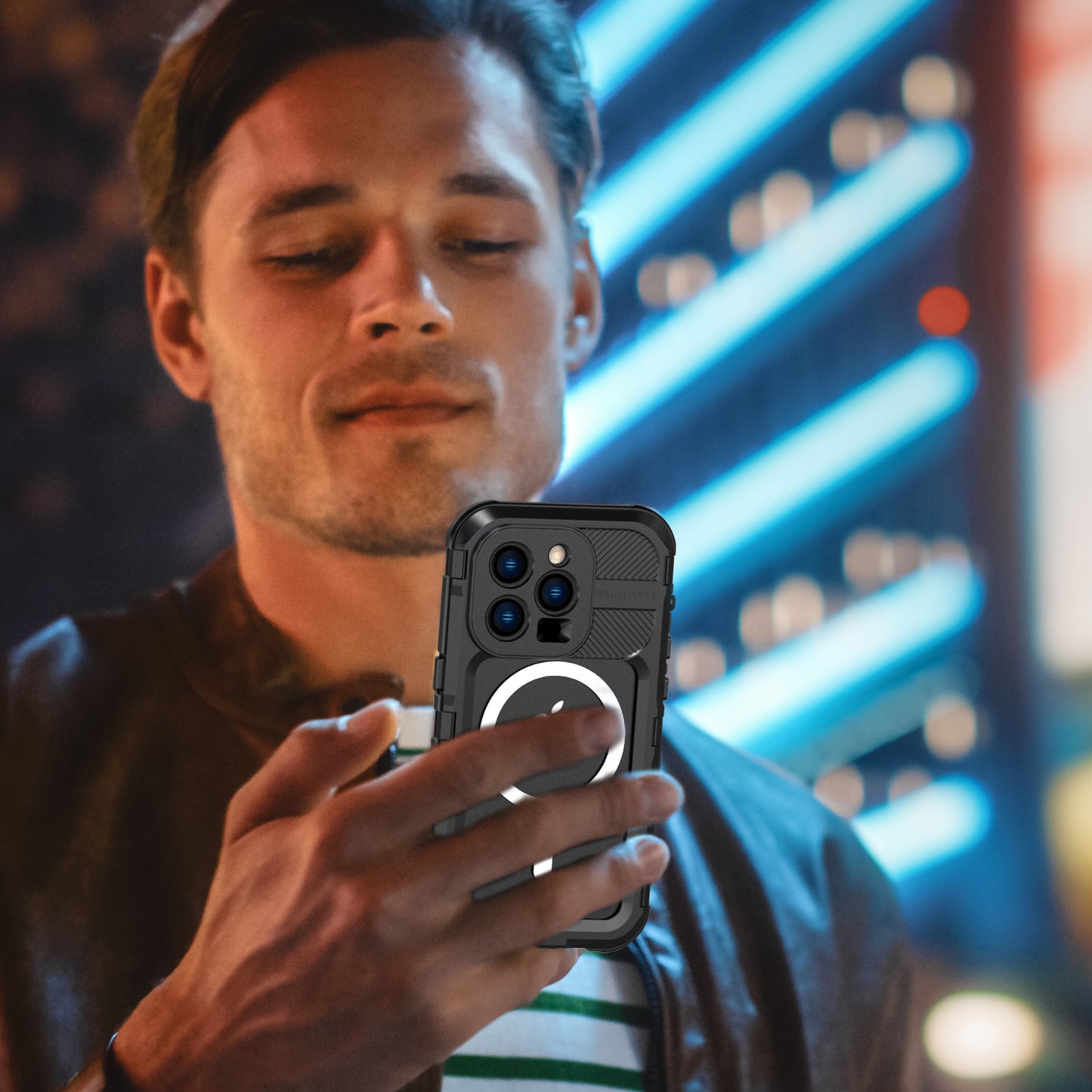 metal-magsafe-charging-iphone-14-pro-waterproof-case_4