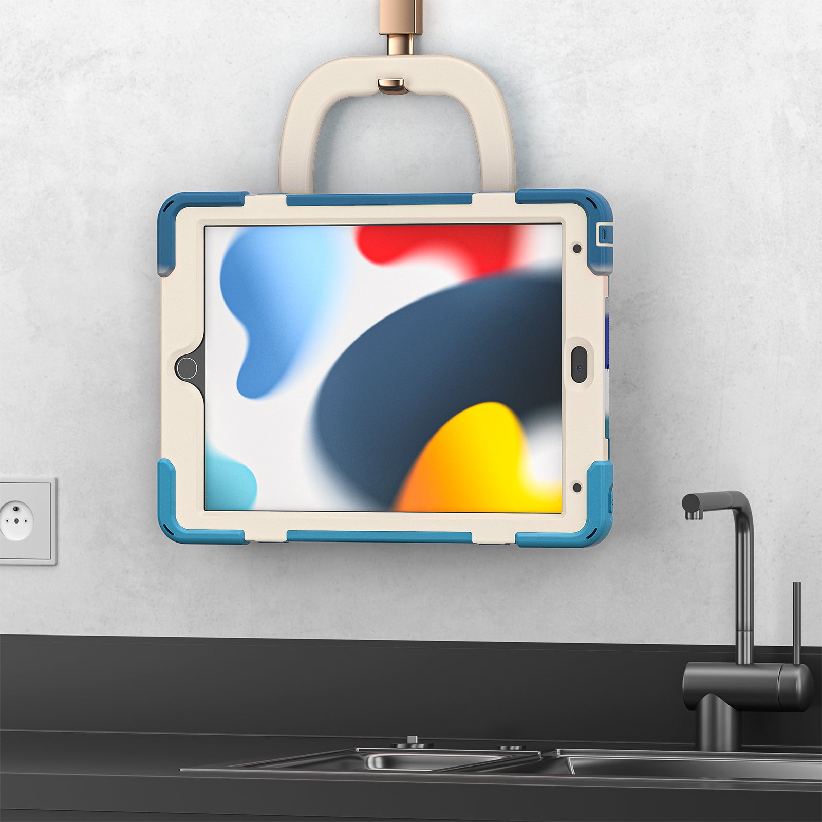 pirate-box-ipad-8-military-grade-drop-protection-cover_26