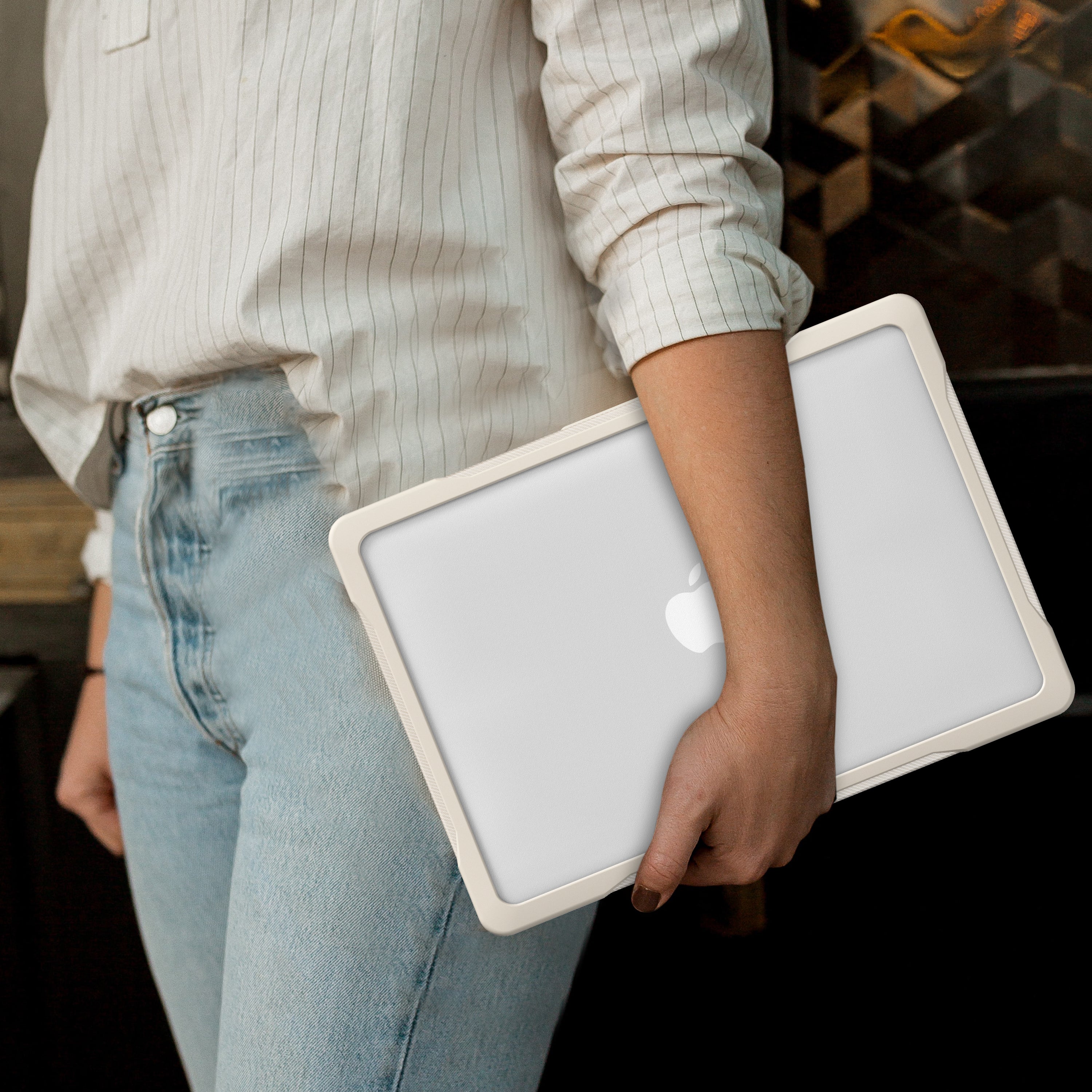 popeye-matte-clear-macbook-air-13-case-2023-full-body-protection_14