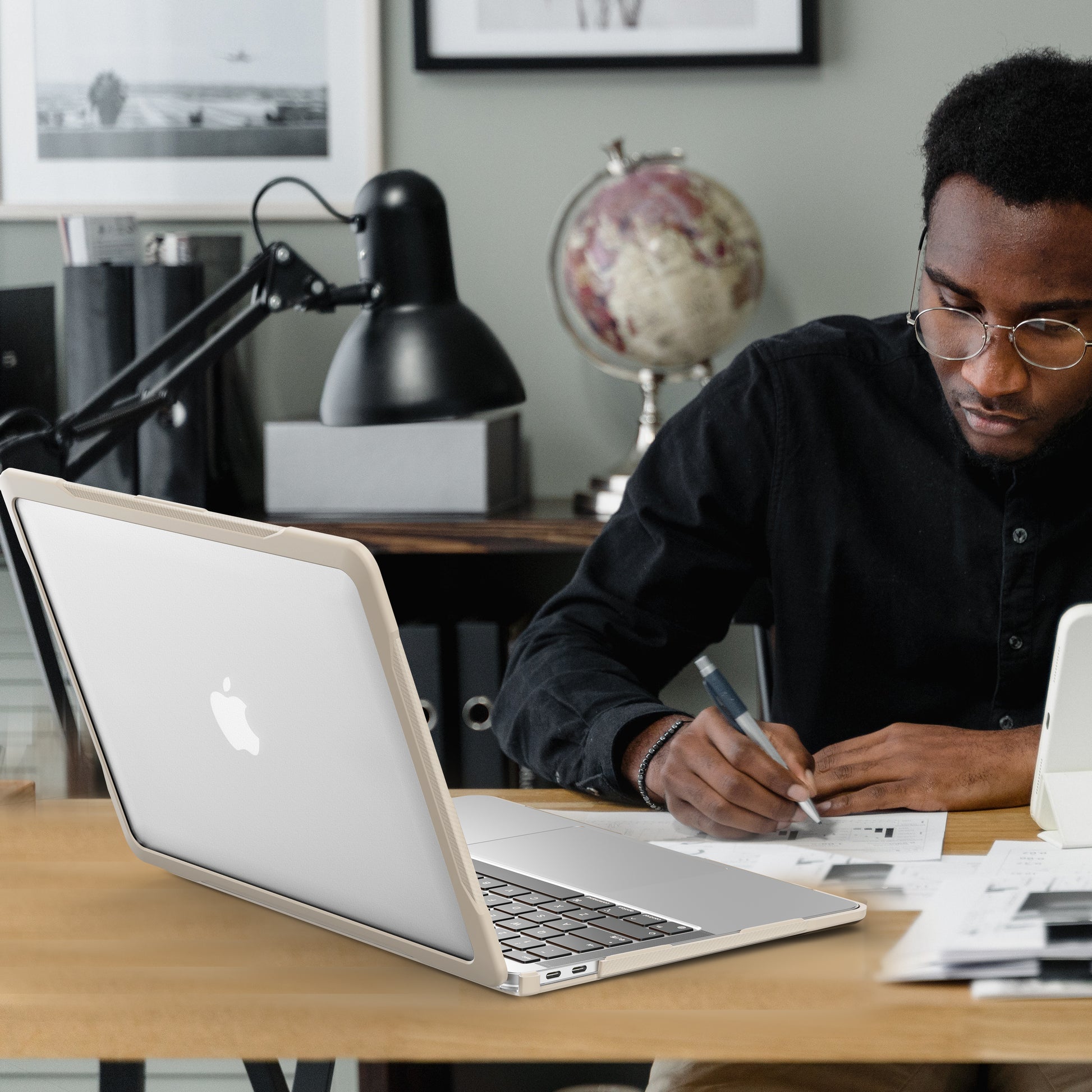 popeye-radiating-macbook-air-13-3-a1932-case-full-protection_10