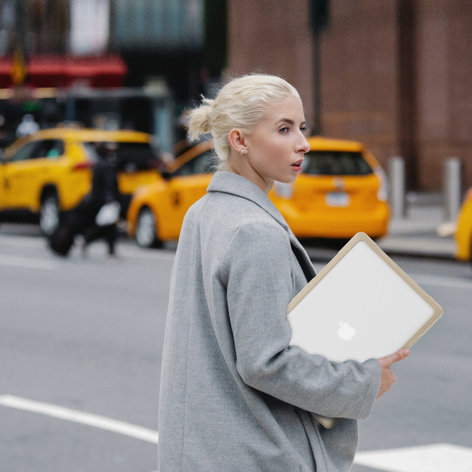 popeye-radiating-macbook-pro-13-3-a1706-case-full-protection_13