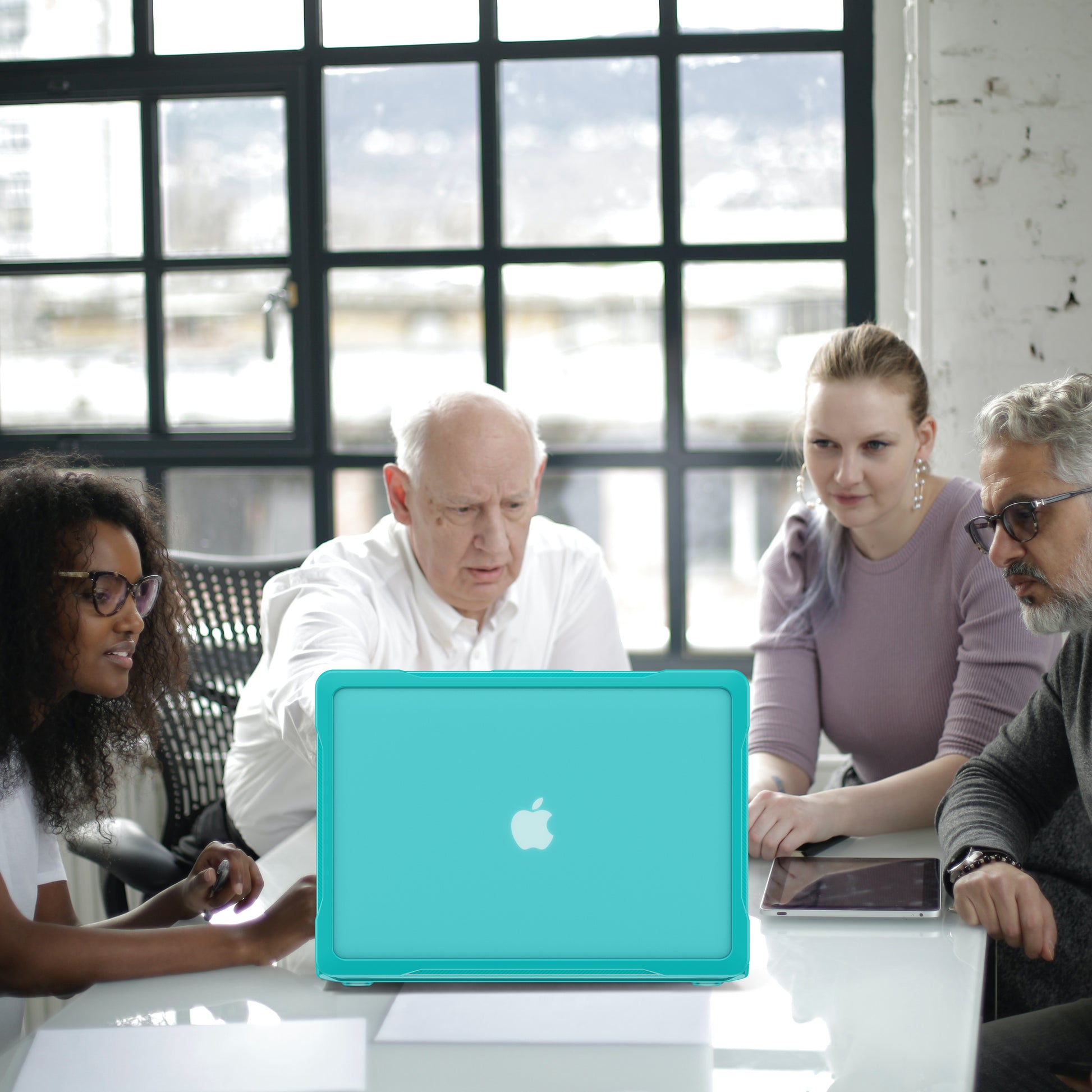 popeye-radiating-macbook-pro-13-3-a1989-case-full-protection_12