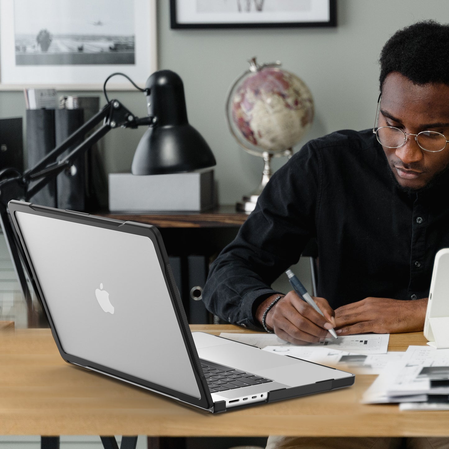 popeye-radiating-macbook-pro-14-a3185-case-full-protection_12