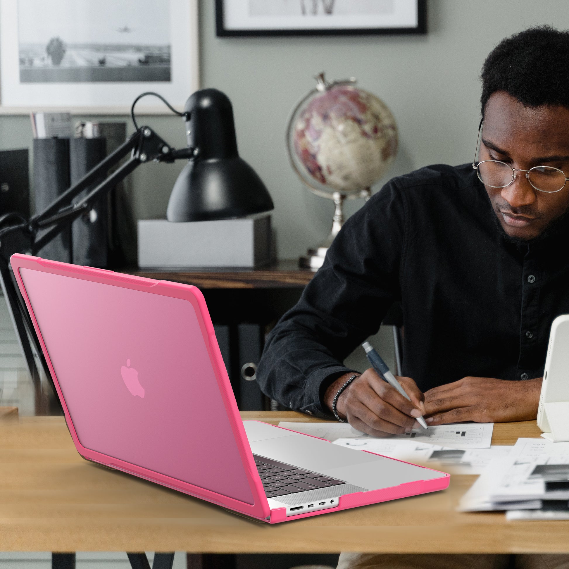 popeye-radiating-macbook-pro-16-2-a2780-case-full-protection_12