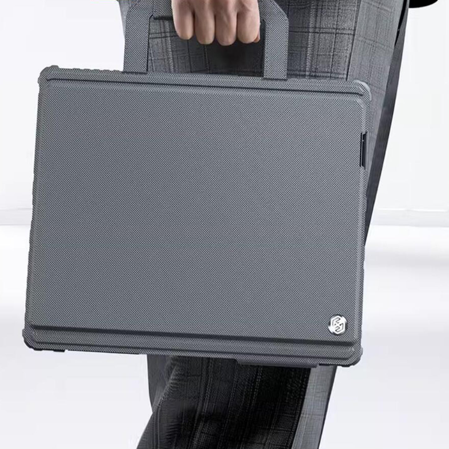 portable-heavy-duty-protection-ipad-pro-12-9-2018-keyboard-case_9