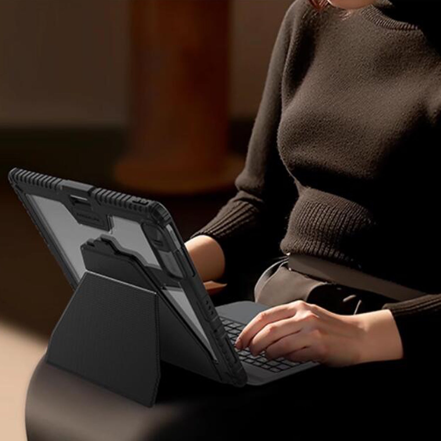 rotating-heavy-duty-protection-ipad-air-4-keyboard-case_5