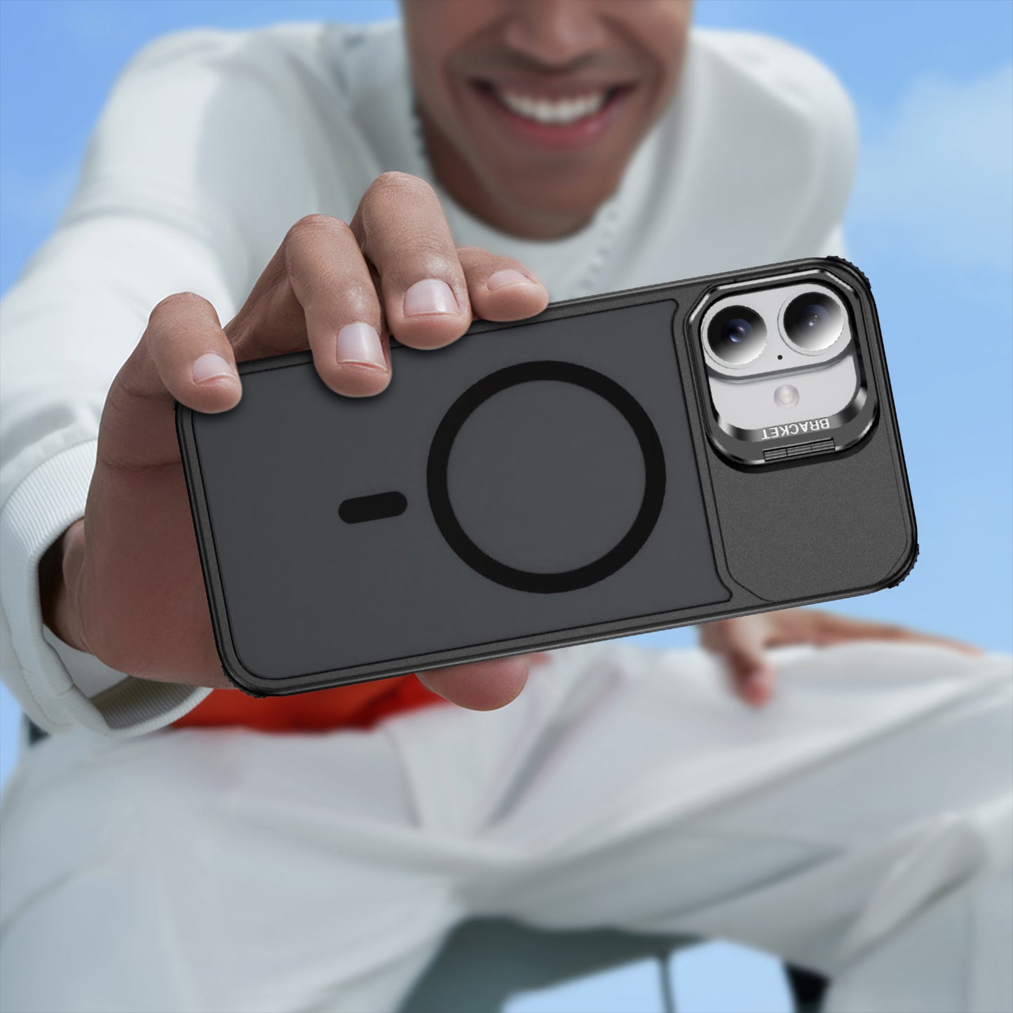 warframe-titanium-alloy-magsafe-iphone-16-plus-lens-stand-case_11